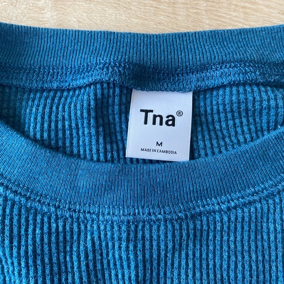 TNA Waffle Cropped Longsleeve Size Medium - Picture 2 of 2